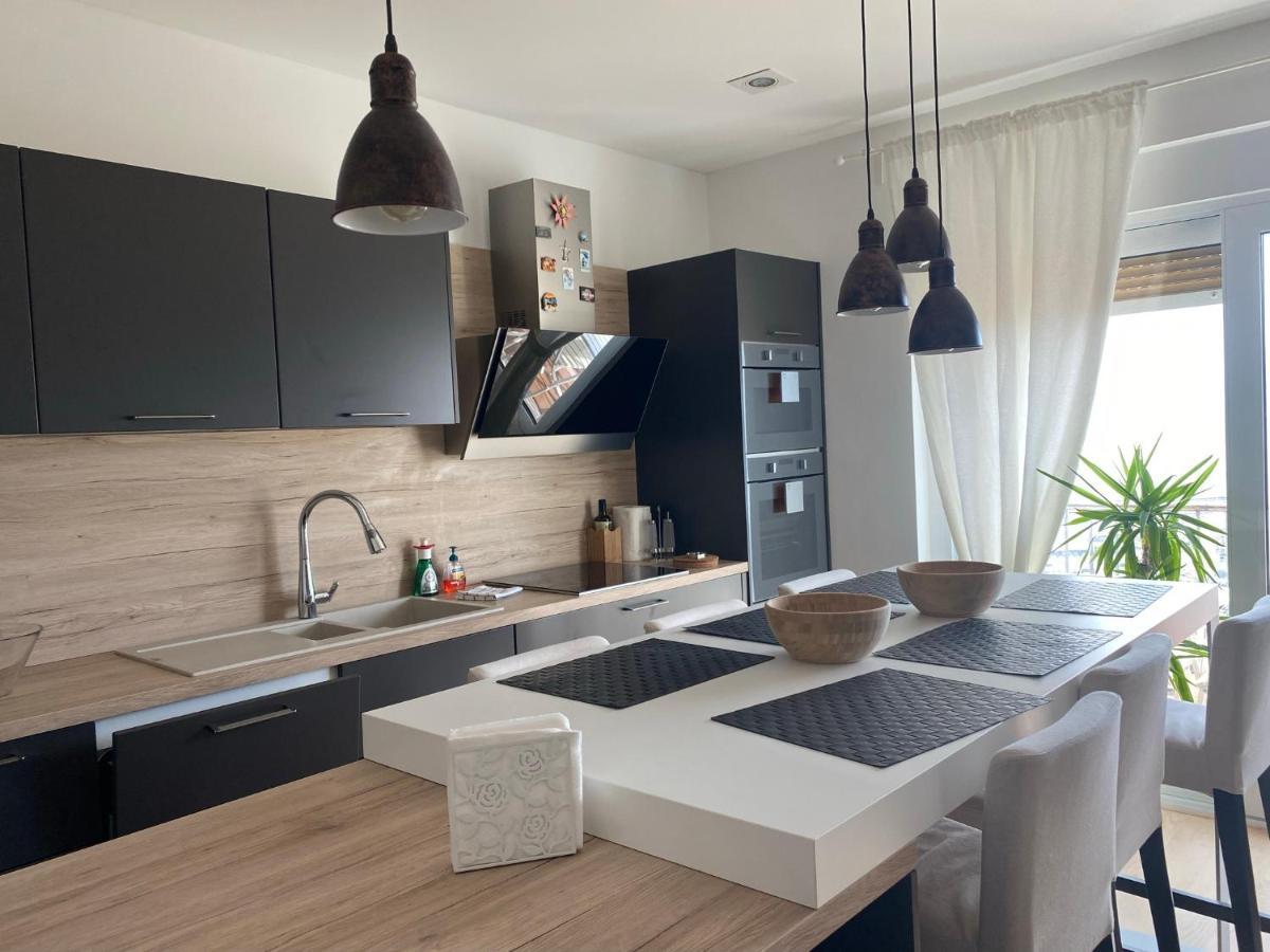 Linden Trsat With Balcony Apartment Rijeka Exterior foto